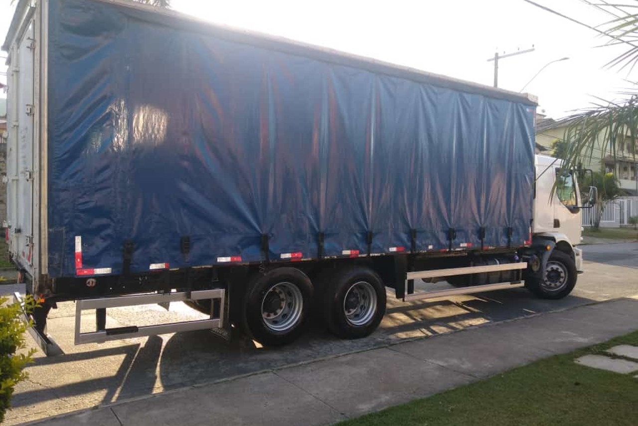 Volvo VM 270 - 12/12 11