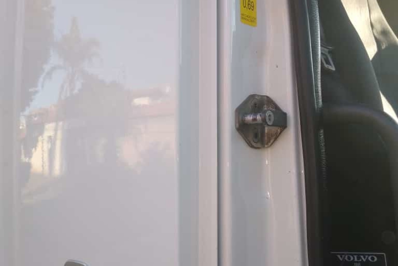 Volvo VM 270 - 12/12 12