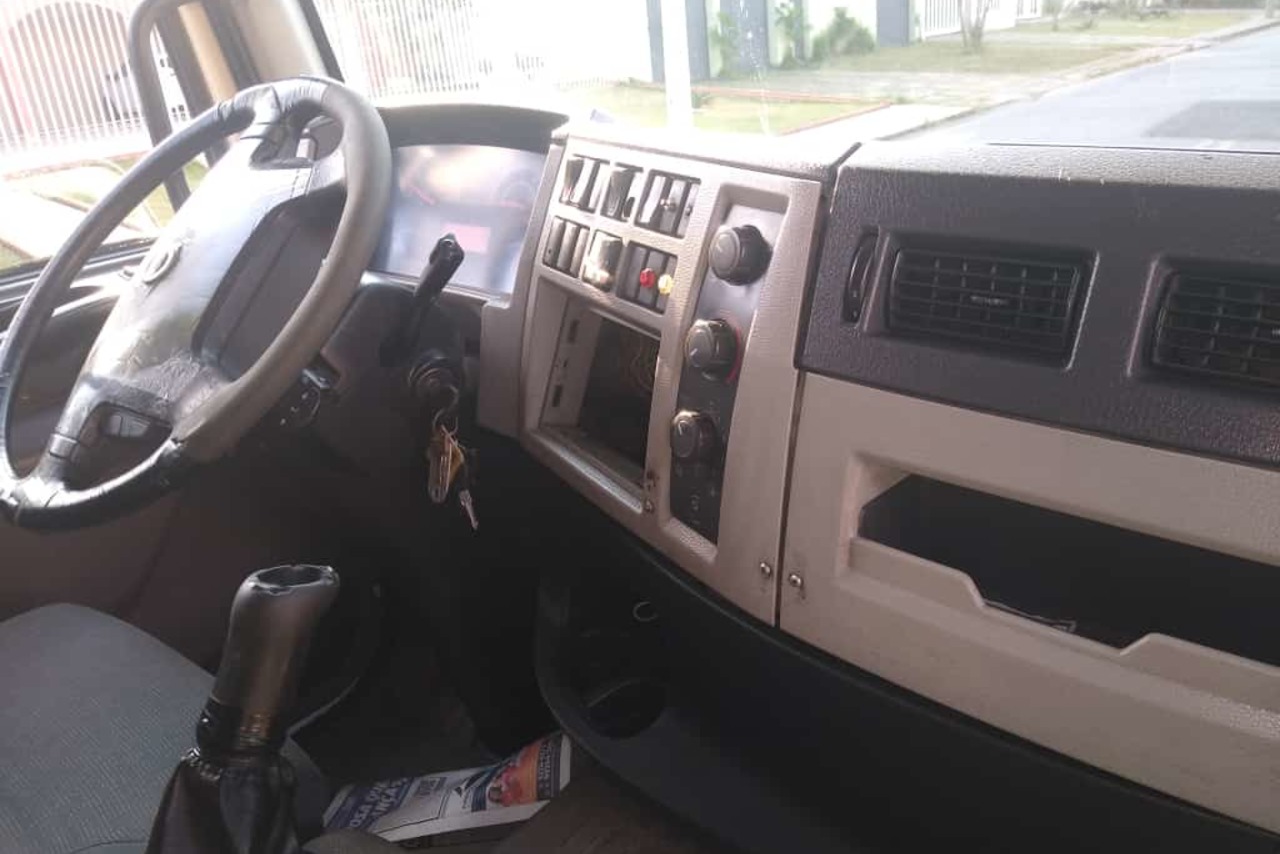 Volvo VM 270 - 12/12 14