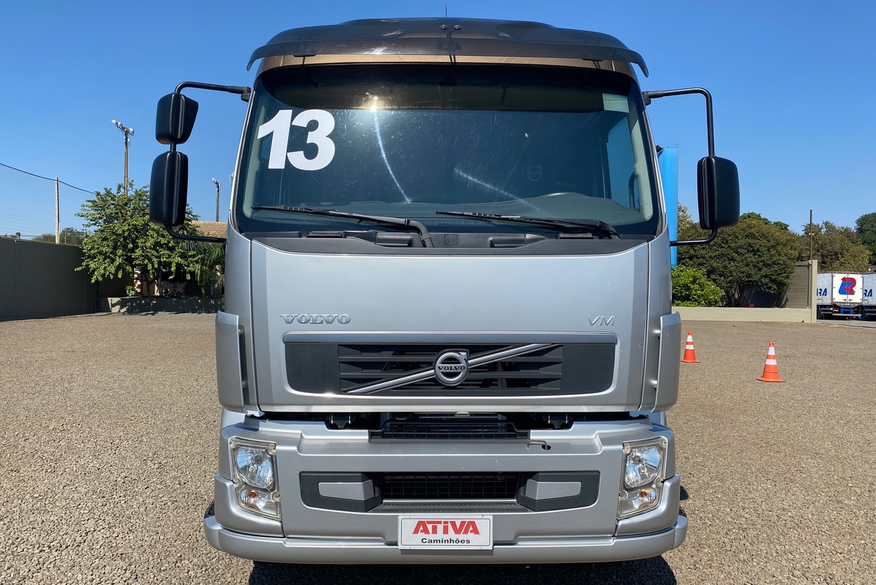 Volvo VM 270 - 13/13 2