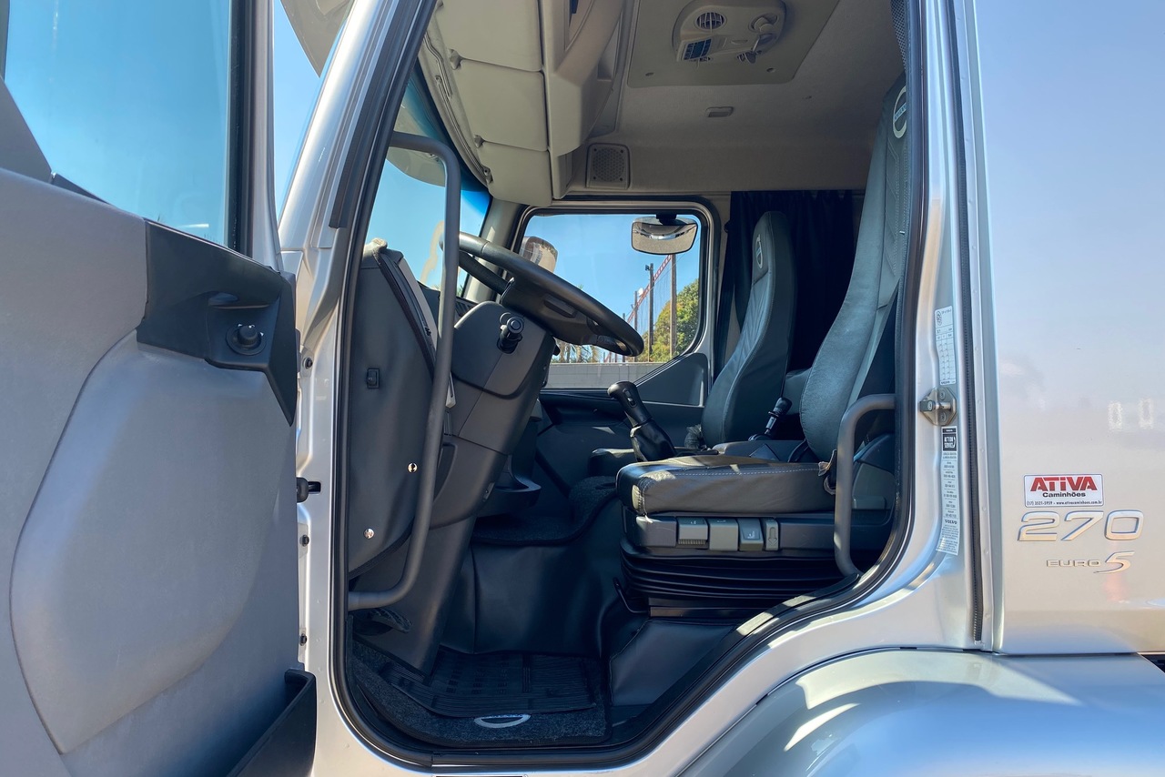 Volvo VM 270 - 13/13 7