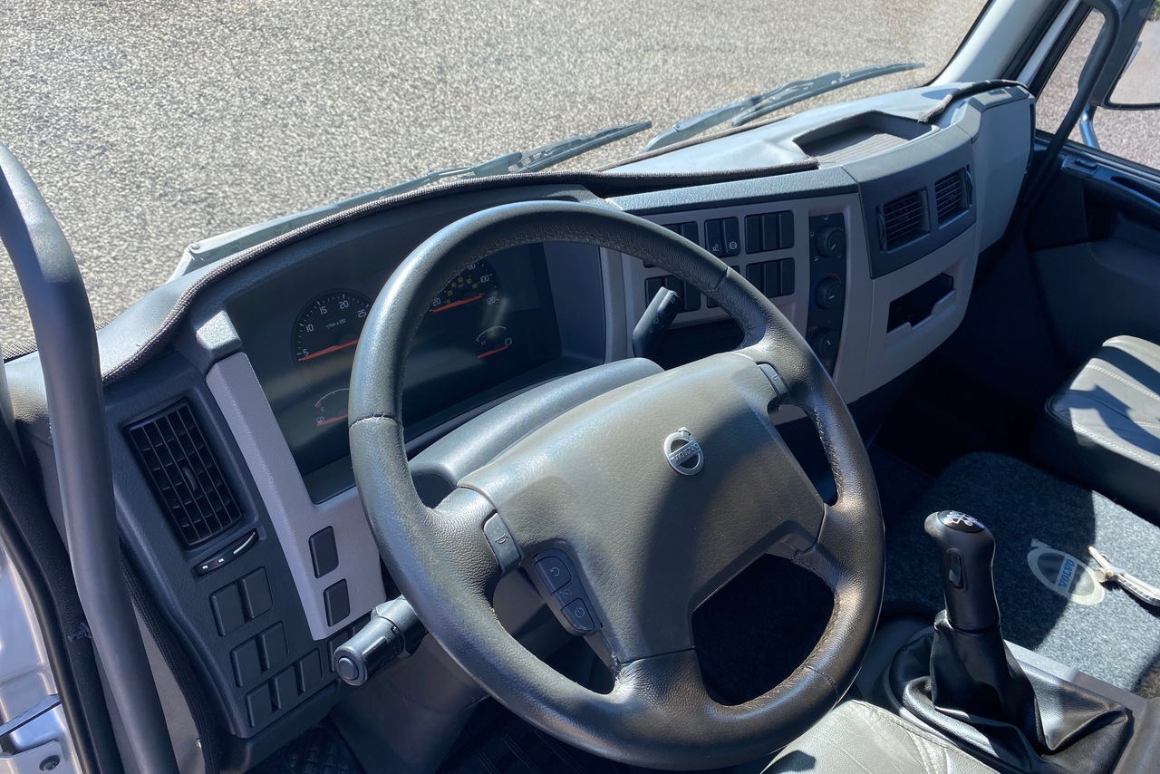 Volvo VM 270 - 13/13 8