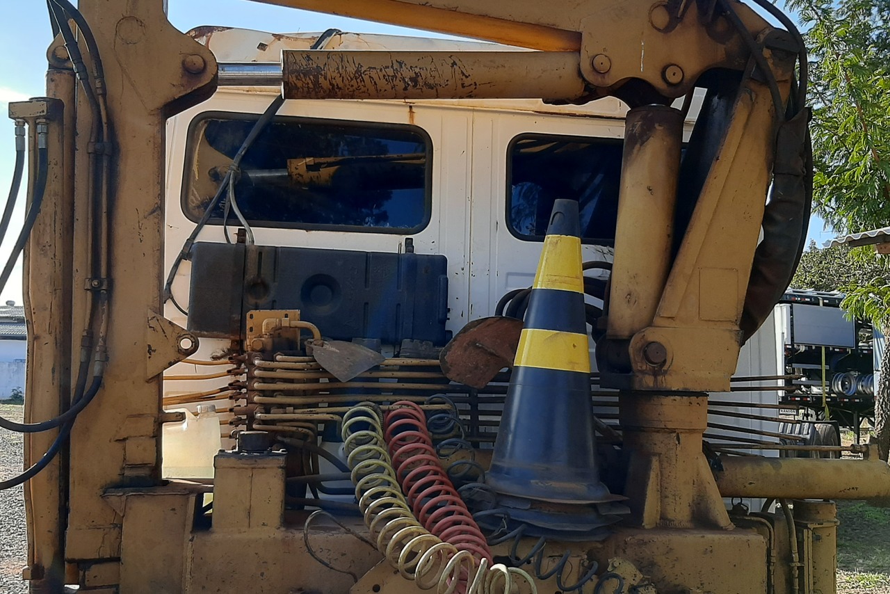 Mercedes Benz MB 1632 - 99/99 15