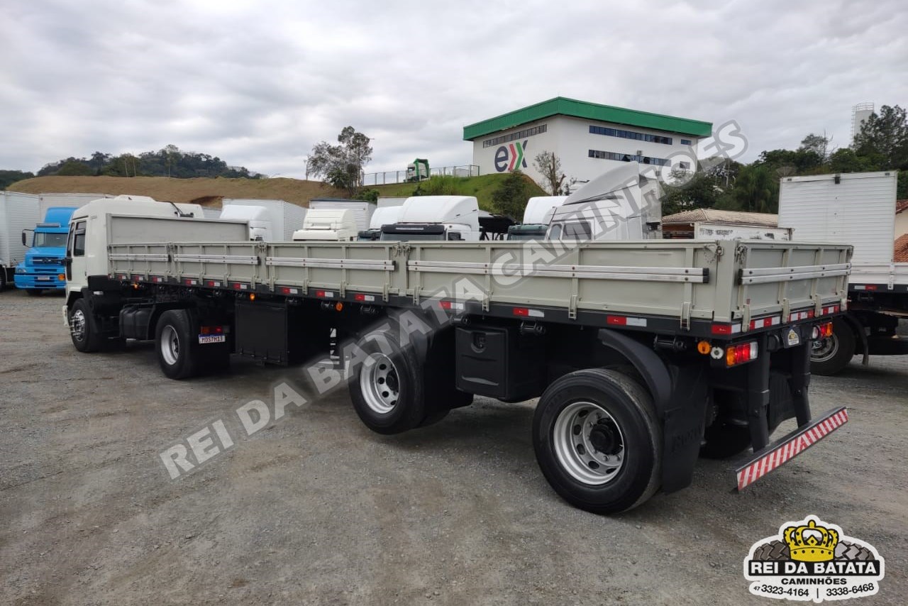 Ford Cargo4432 - 06/15 5