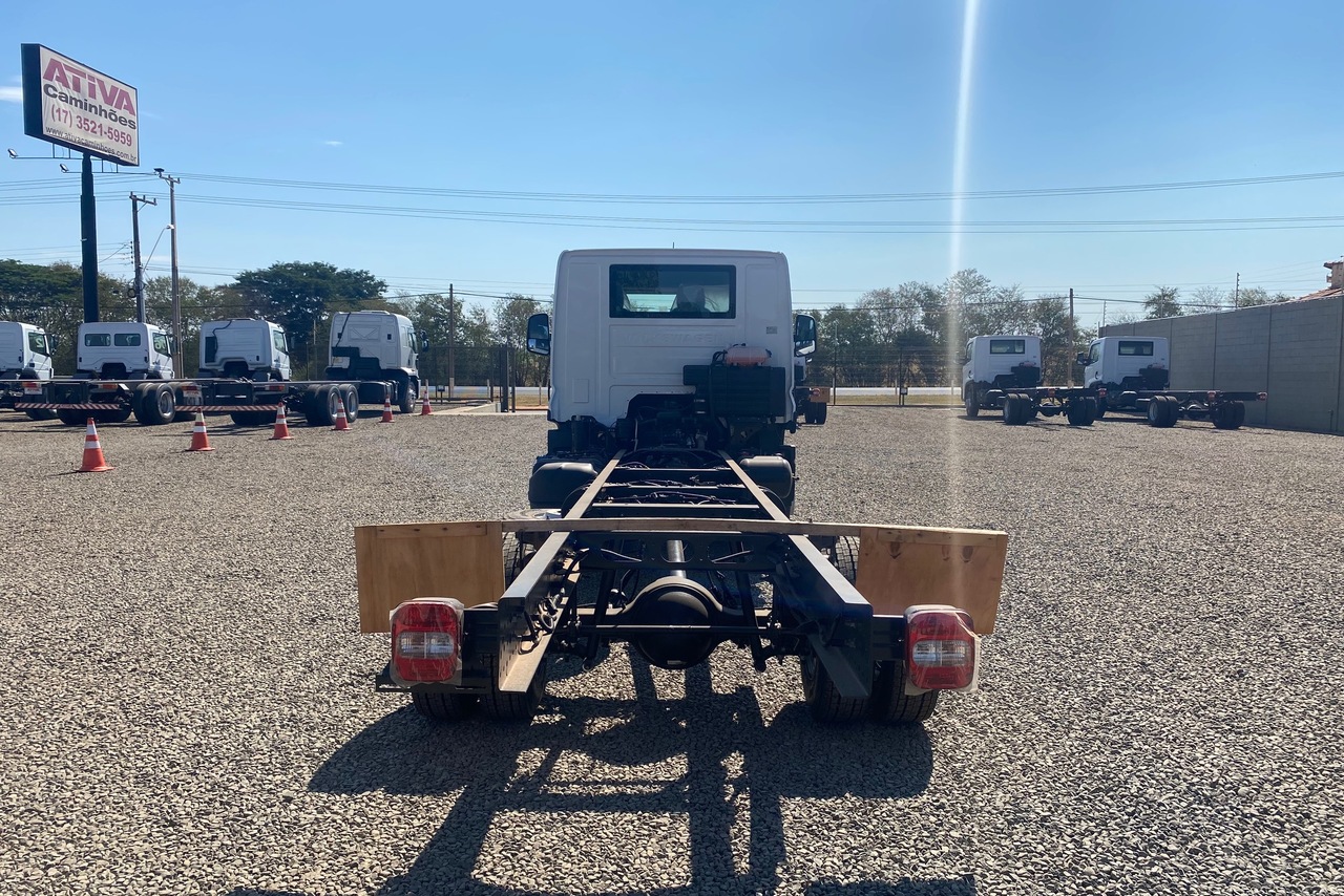 Volkswagen 11-180 Delivery  - 21/22 5
