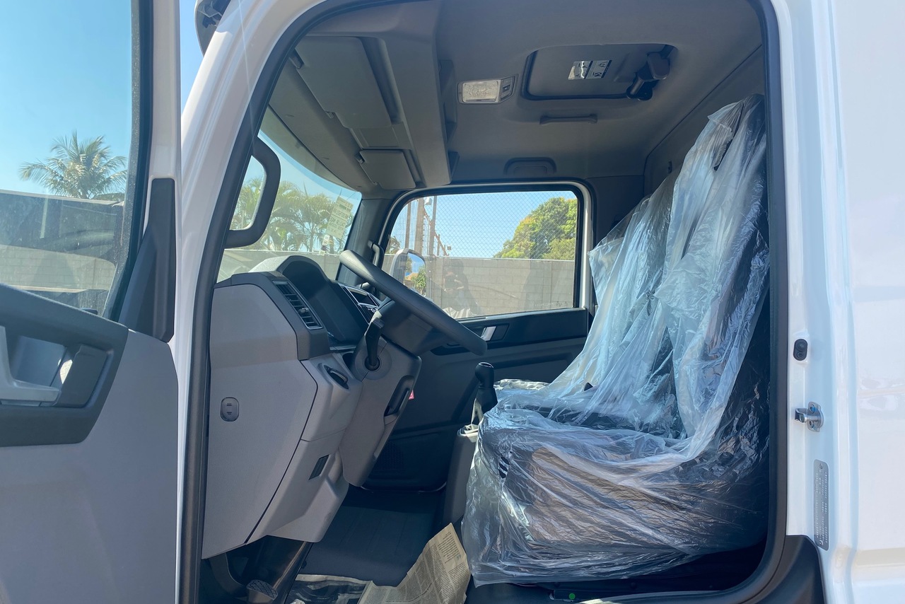 Volkswagen 11-180 Delivery  - 21/22 7