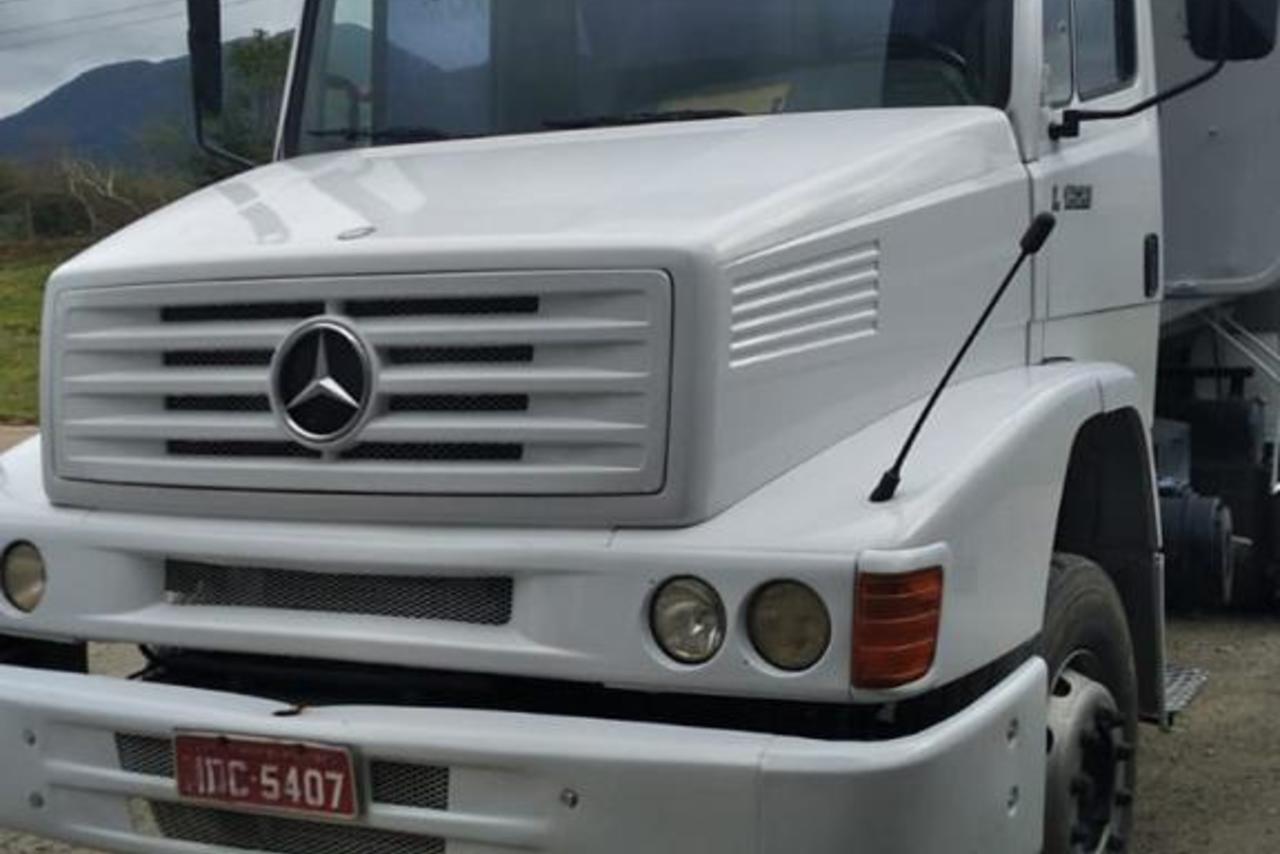 Mercedes Benz MB 1620 - 04/04 5