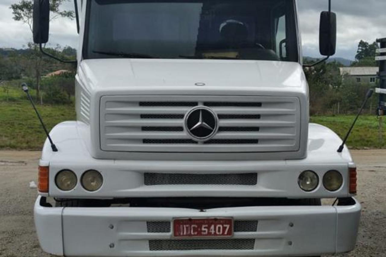 Mercedes Benz MB 1620 - 04/04 7
