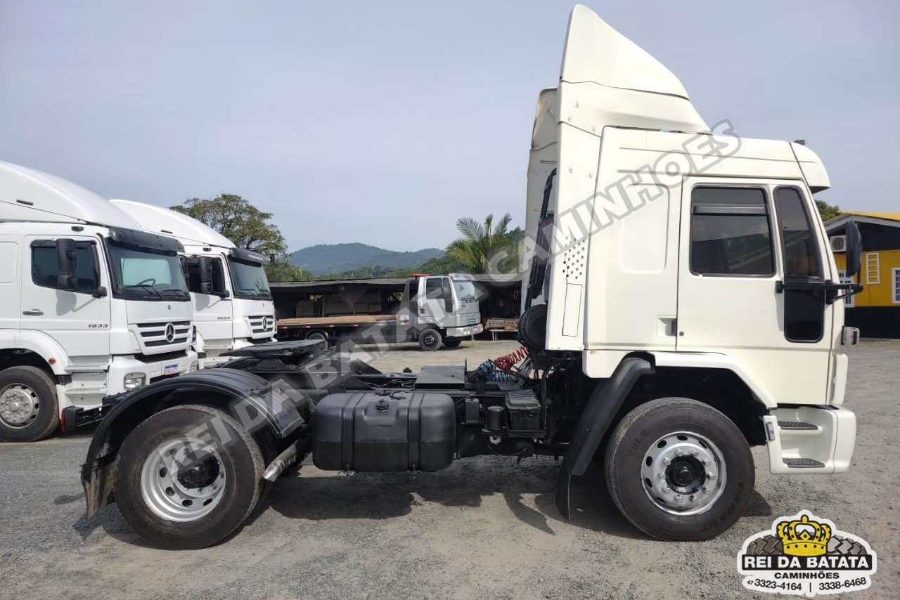 Ford Cargo4331 - 05/05 6