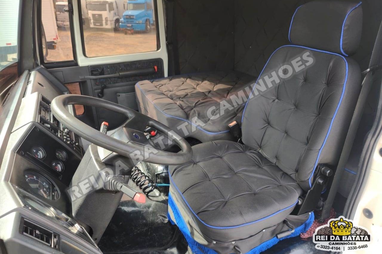 Ford Cargo4331 - 05/05 8