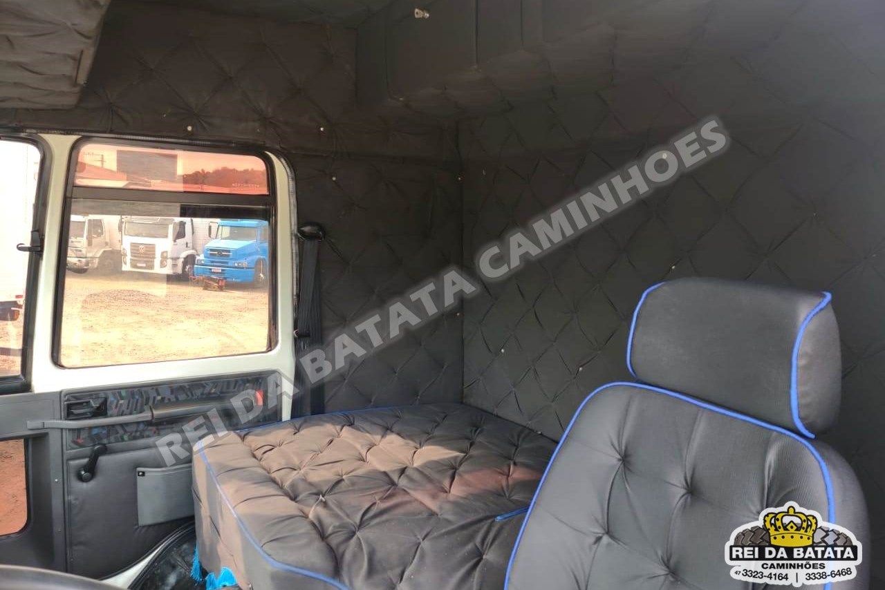 Ford Cargo4331 - 05/05 11