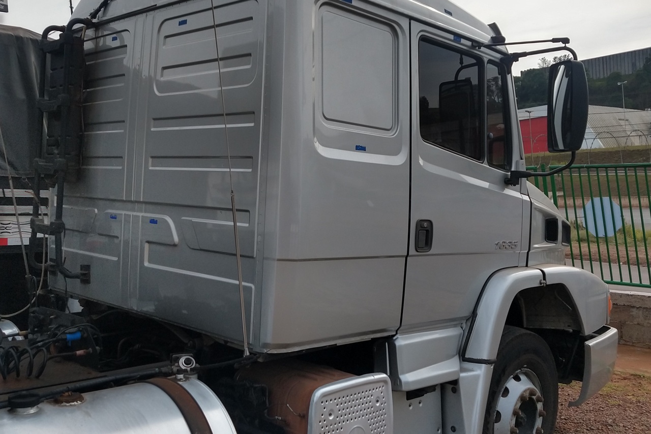 Mercedes Benz MB 1635 - 14/14 15