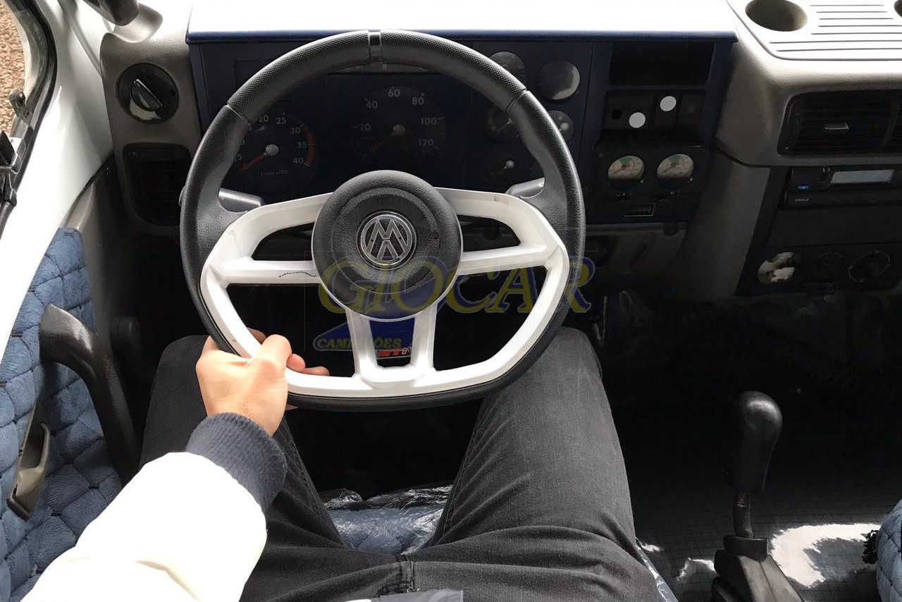 Volkswagen 8 120 - 01/01 16