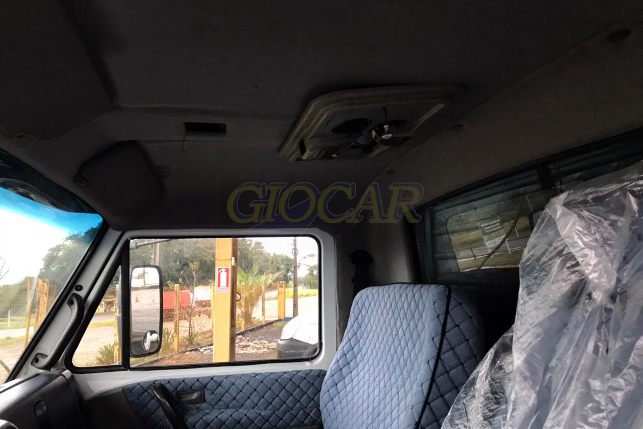 Volkswagen 8 120 - 01/01 17
