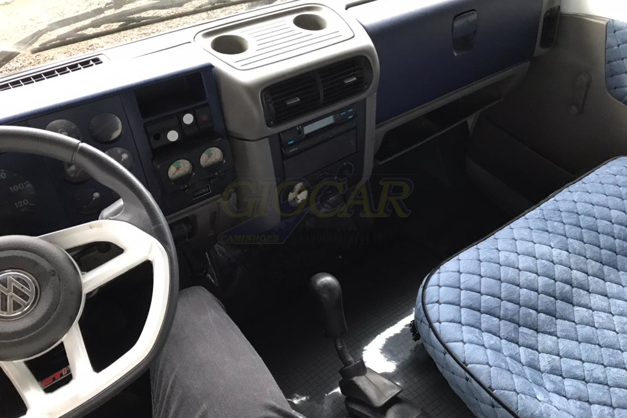 Volkswagen 8 120 - 01/01 18