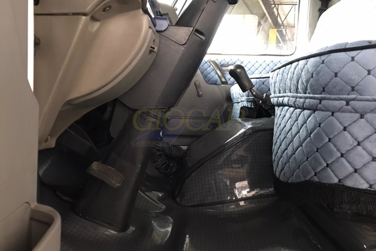 Volkswagen 8 120 - 01/01 19