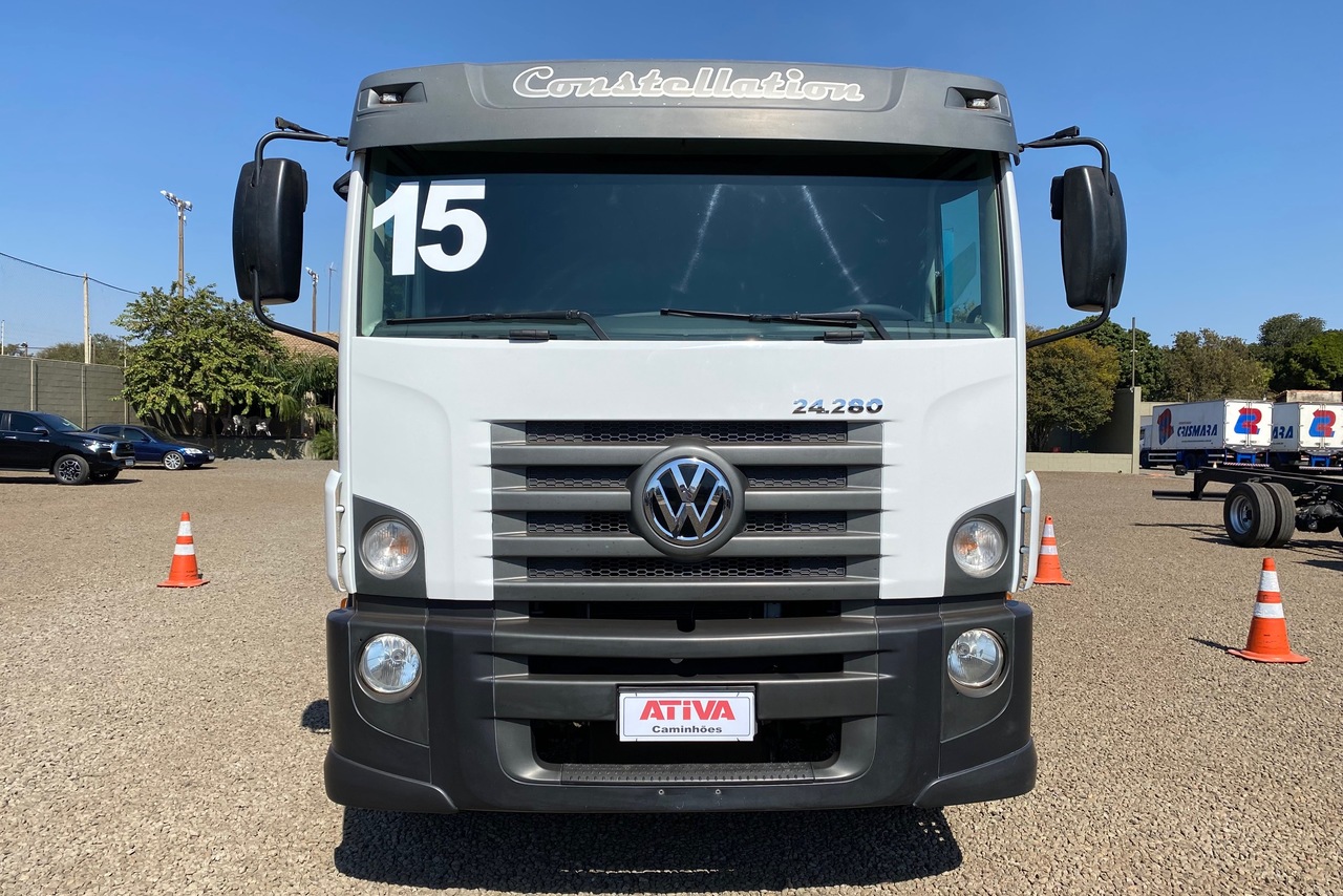 Volkswagen 24-280 E Constellation 6x2 - 14/15 5