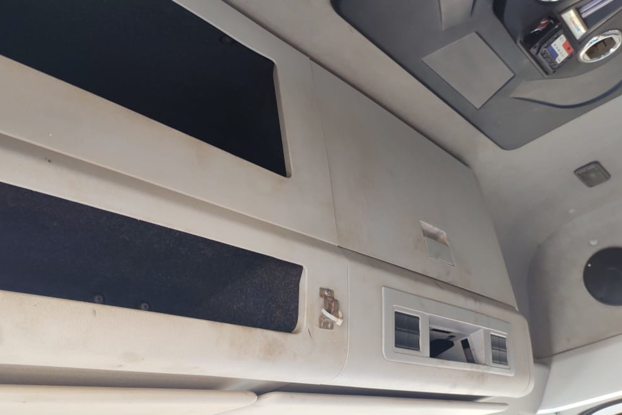 Volkswagen 25 420 - 15/15 9