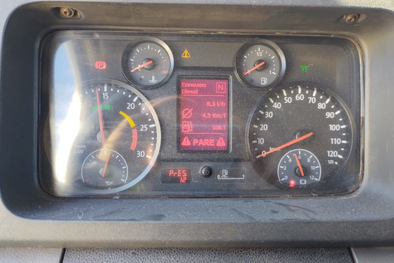 Volkswagen 25 420 - 15/15 11