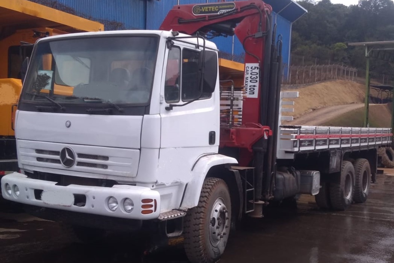 Mercedes Benz Atego 2423 - 09/09 5