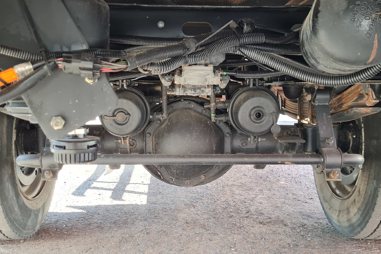 Volkswagen 8 160 - 12/12 7