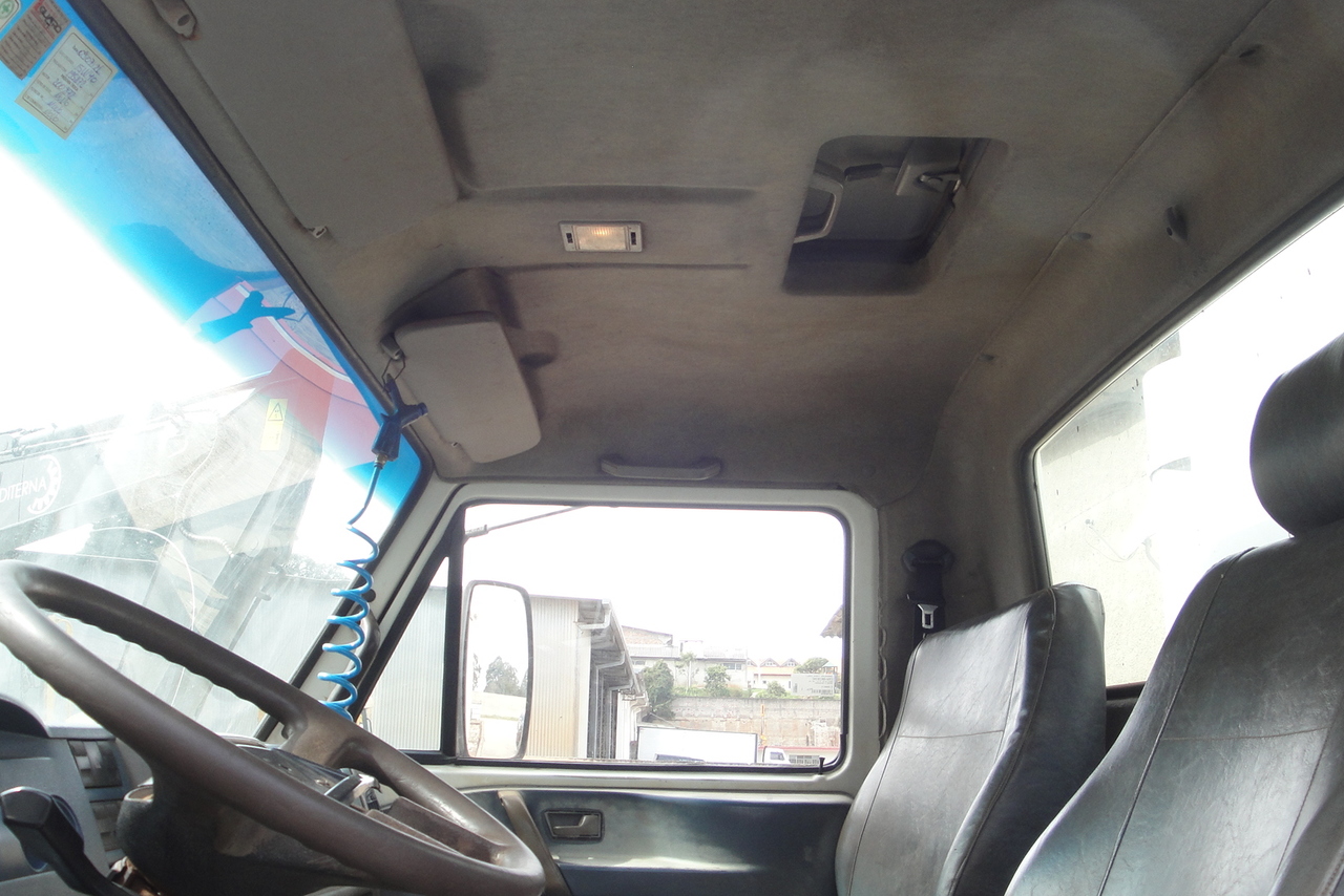Volkswagen 8 150 - 06/06 11
