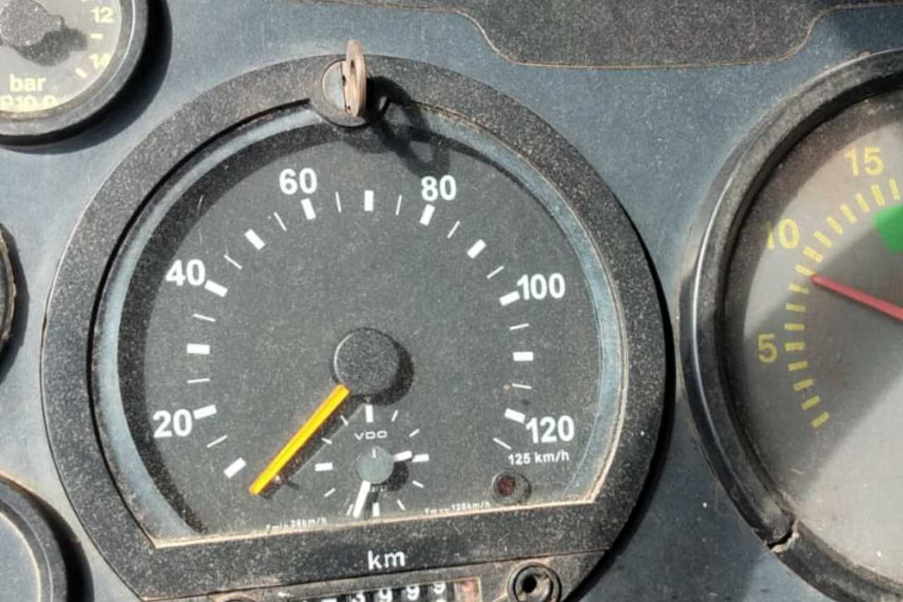 Mercedes Benz MB 1634 - 04/04 4