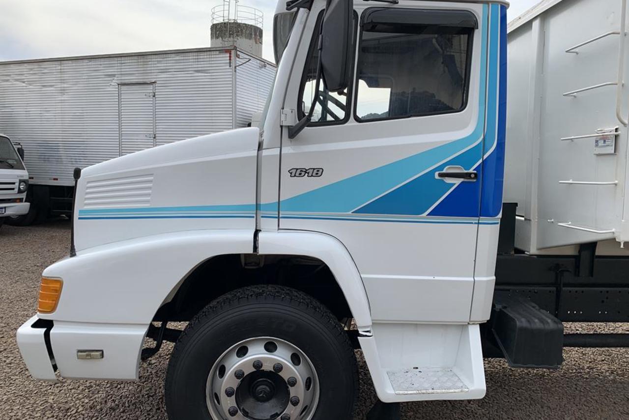 Mercedes Benz MB 1618 - 89/89 10