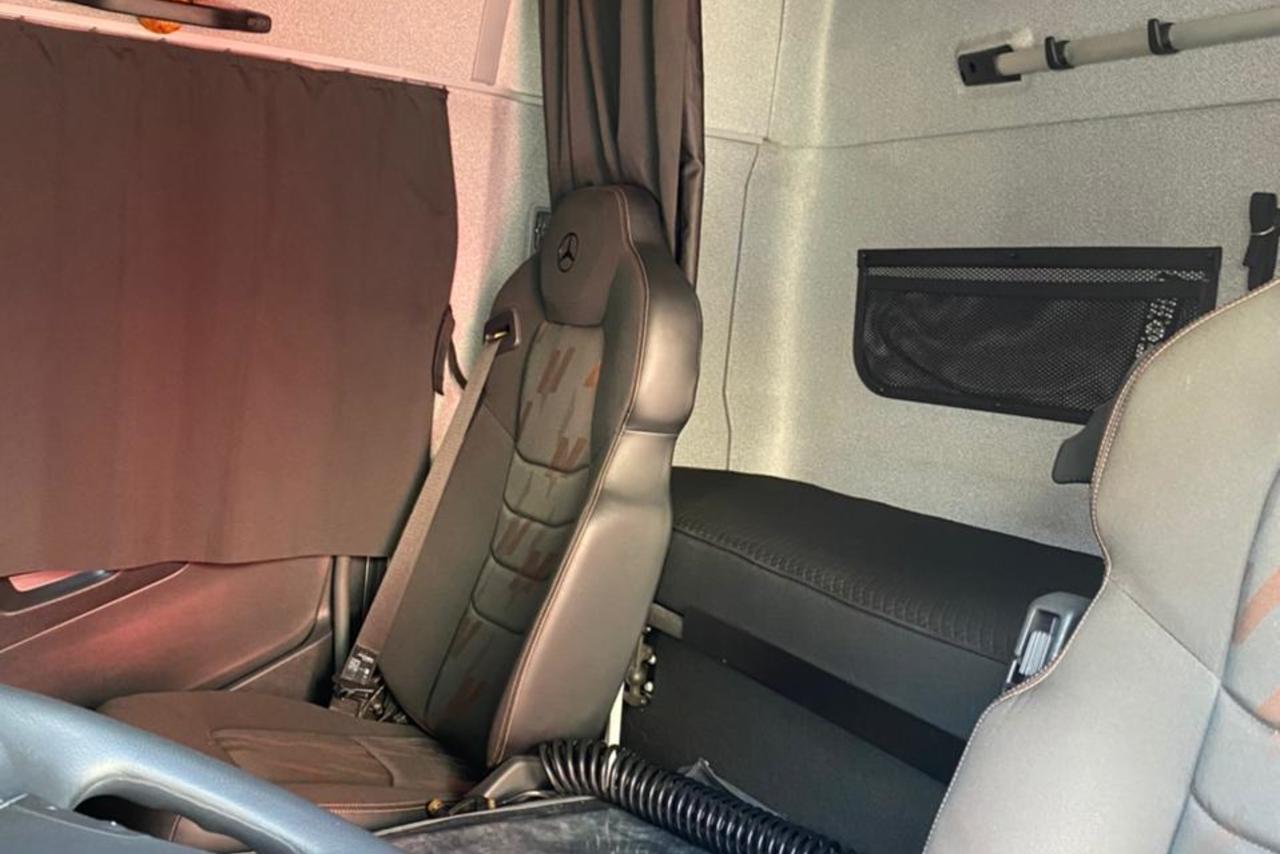 Mercedes Benz Atego 2426 - 18/18 4