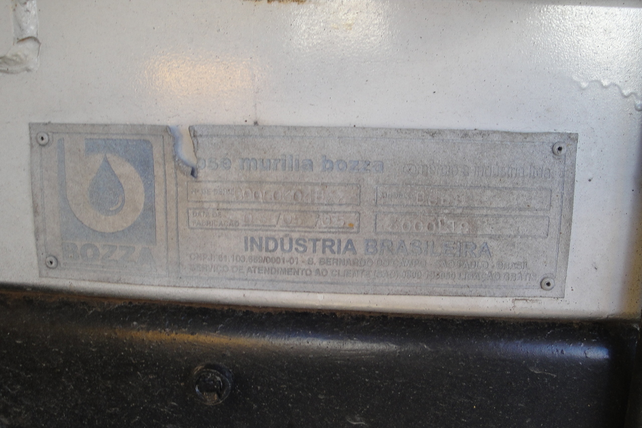 Ford F12000 - 93/93 3