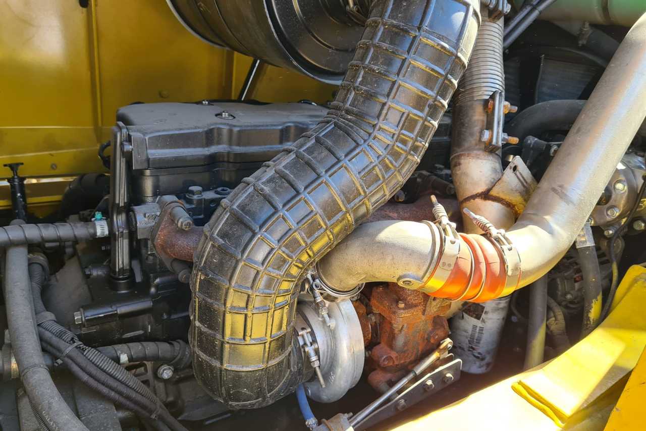 Yale GDP330EB - 11/11 6