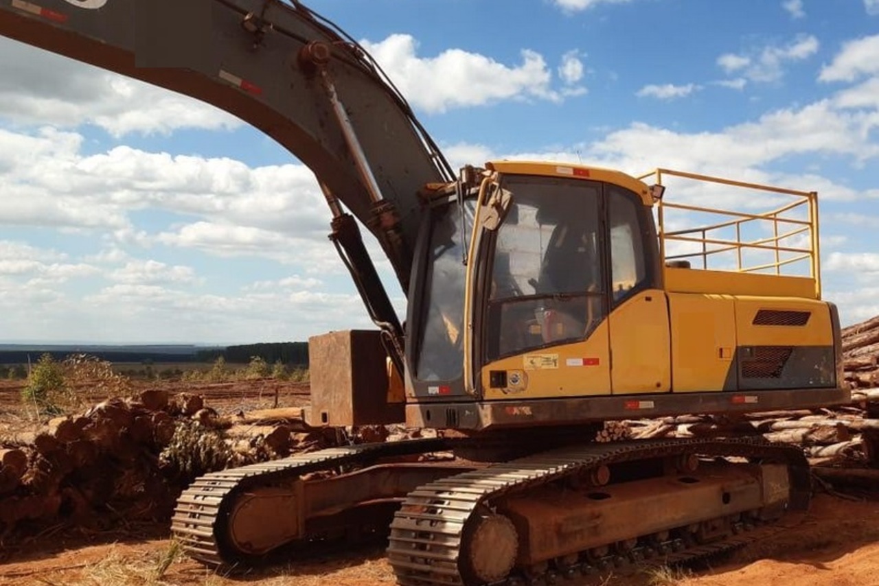 Volvo EC 250 DL - 18/18 2