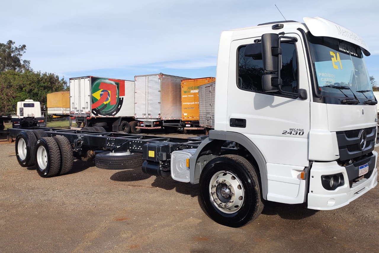 Mercedes Benz Atego 2430 - 20/21 3