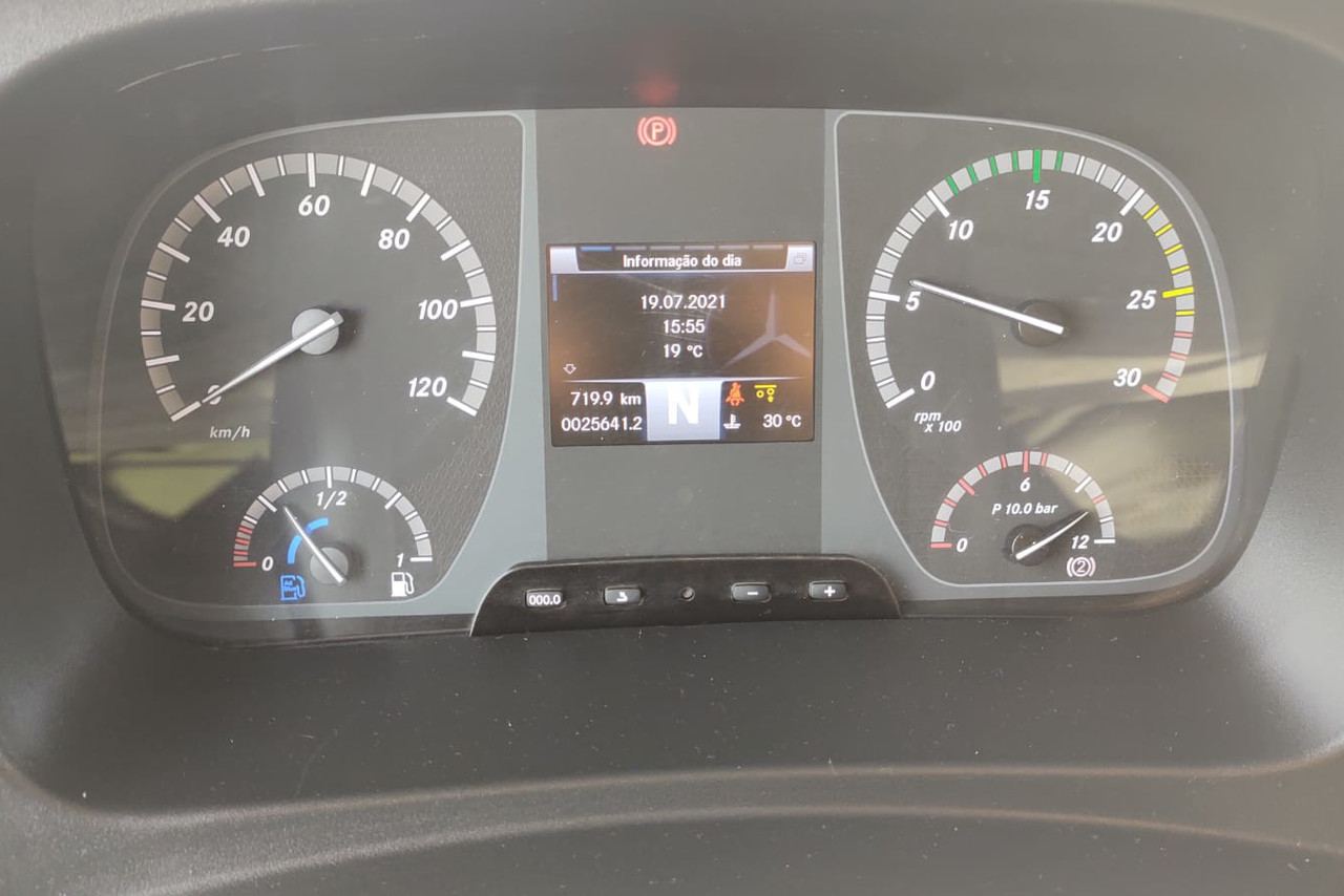 Mercedes Benz Atego 2430 - 20/21 10