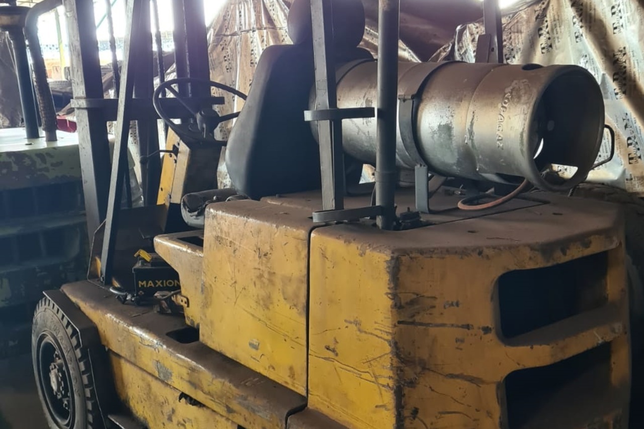 Clark C300 - 80/80 5