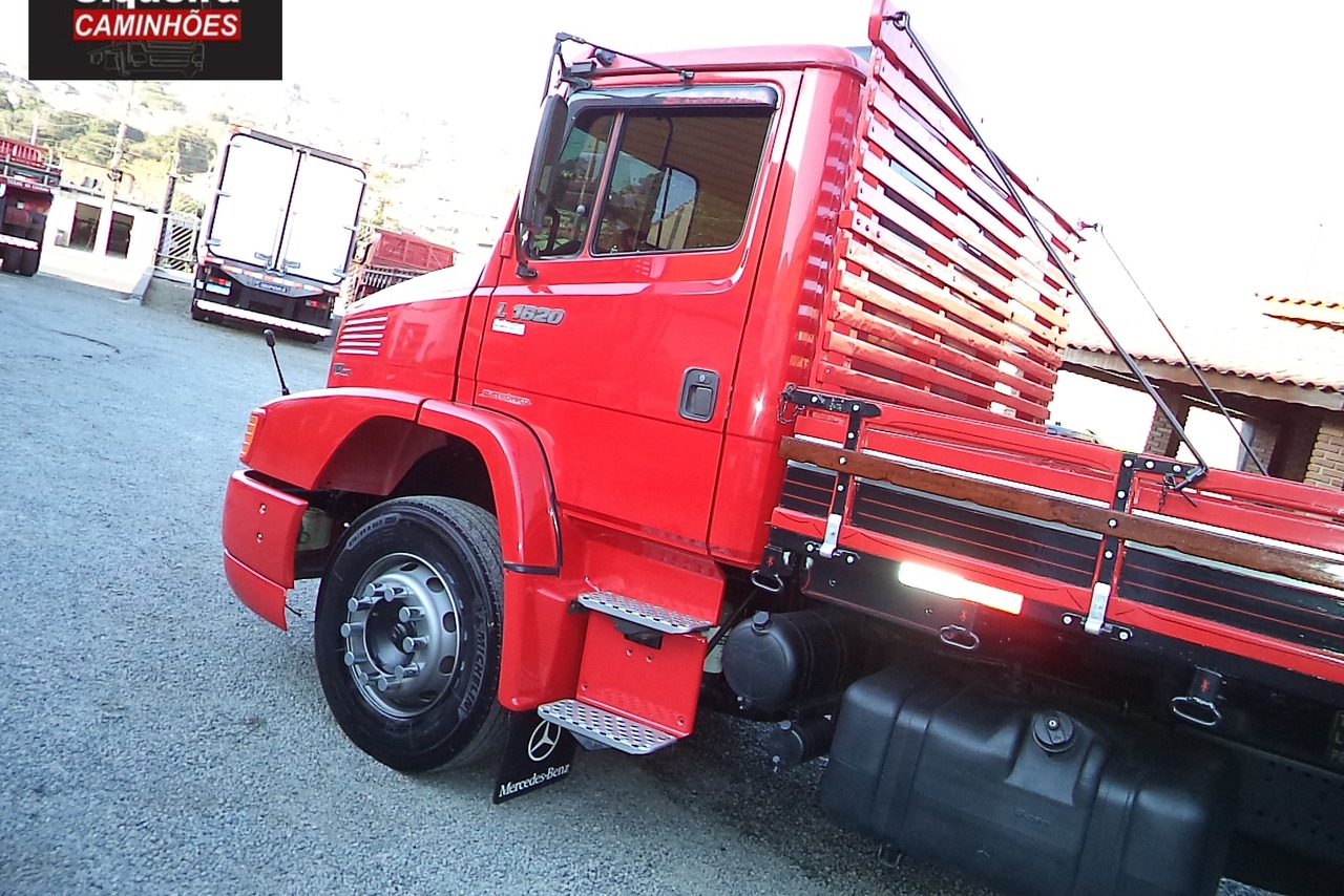 Mercedes Benz MB 1620 - 09/09 6