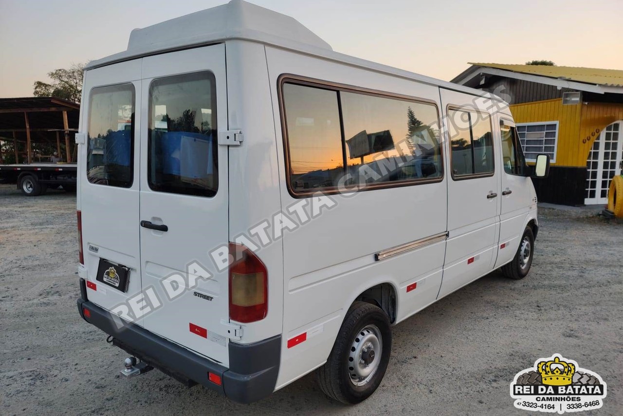 Mercedes Benz Sprinter Van 313 - 04/05 2