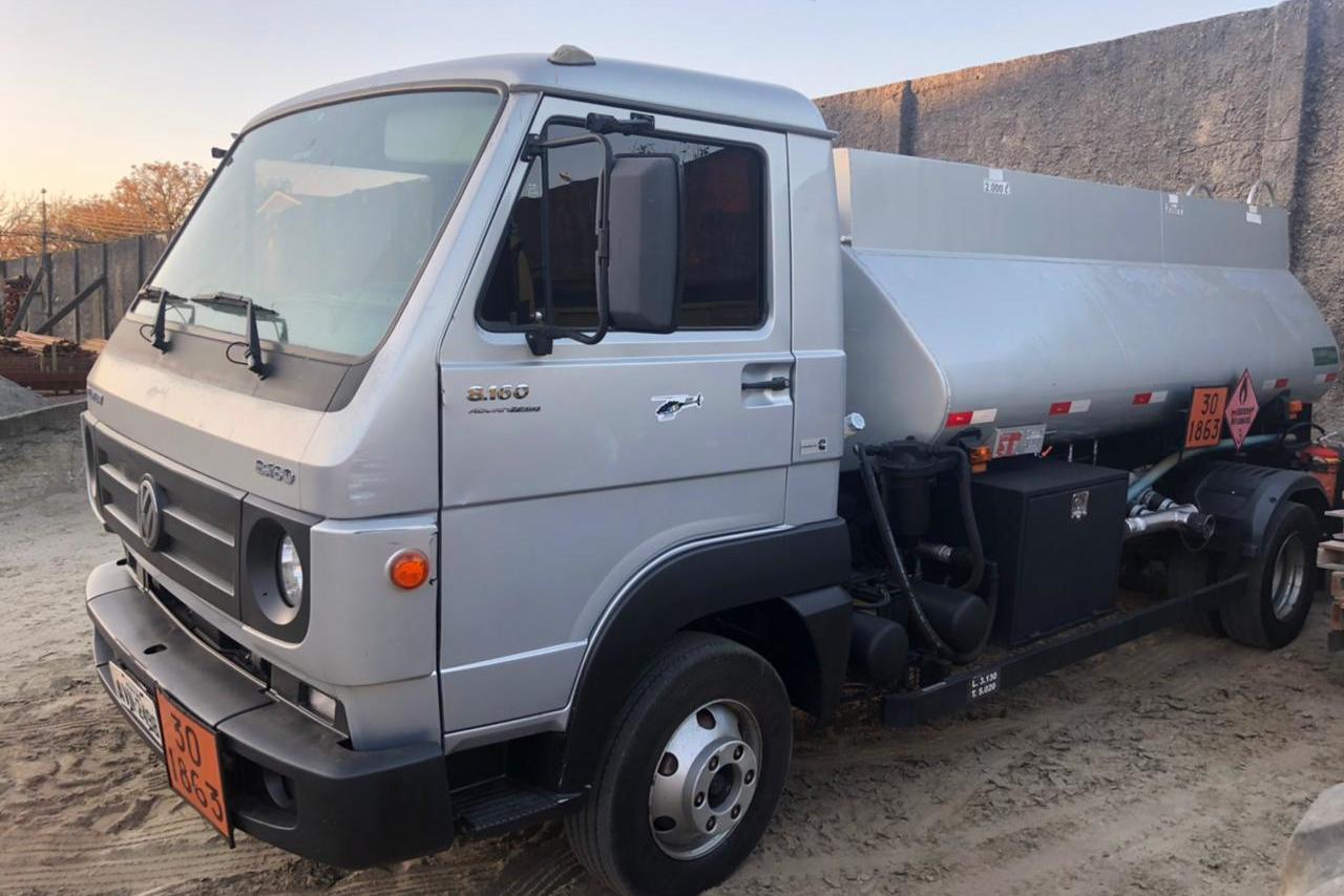 Volkswagen 8 160 - 12/12 4