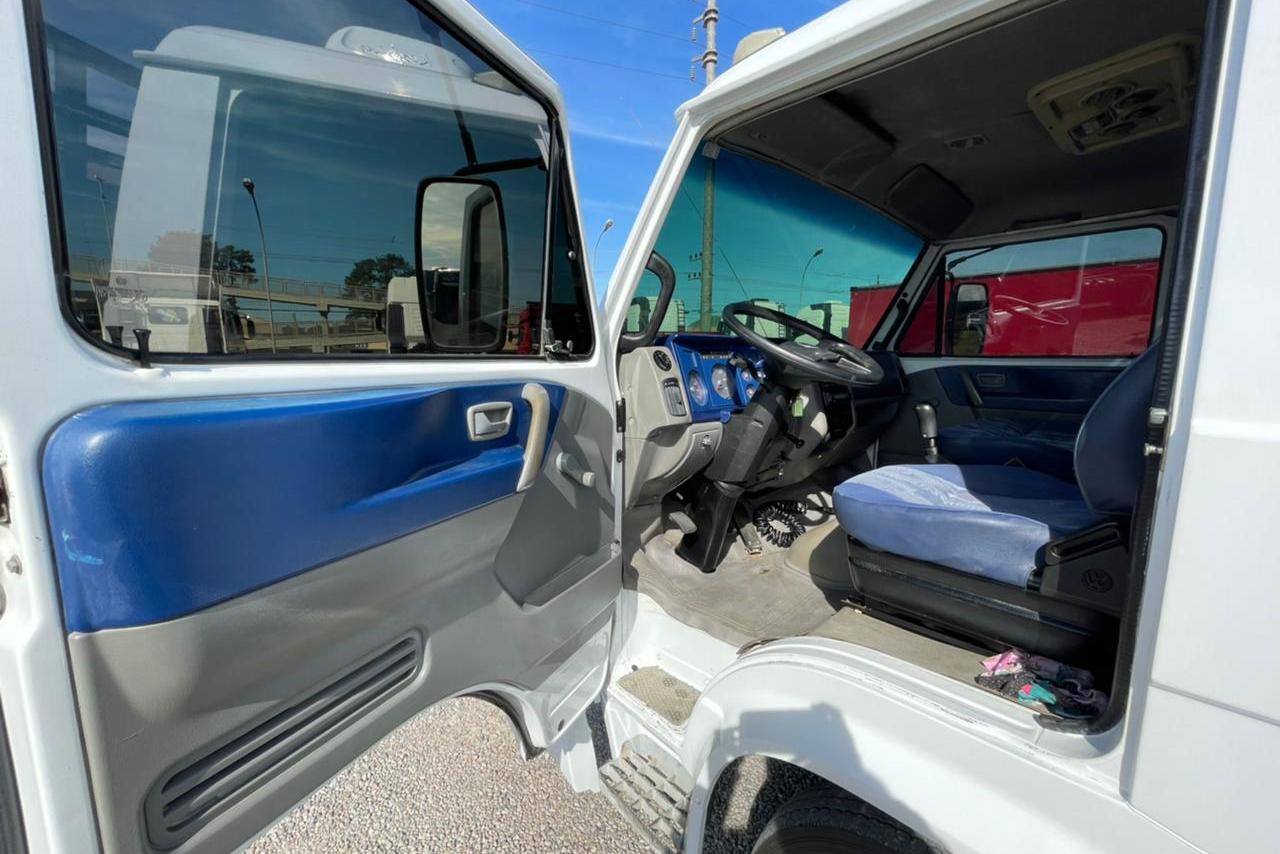 Volkswagen 8 150 - 05/05 12