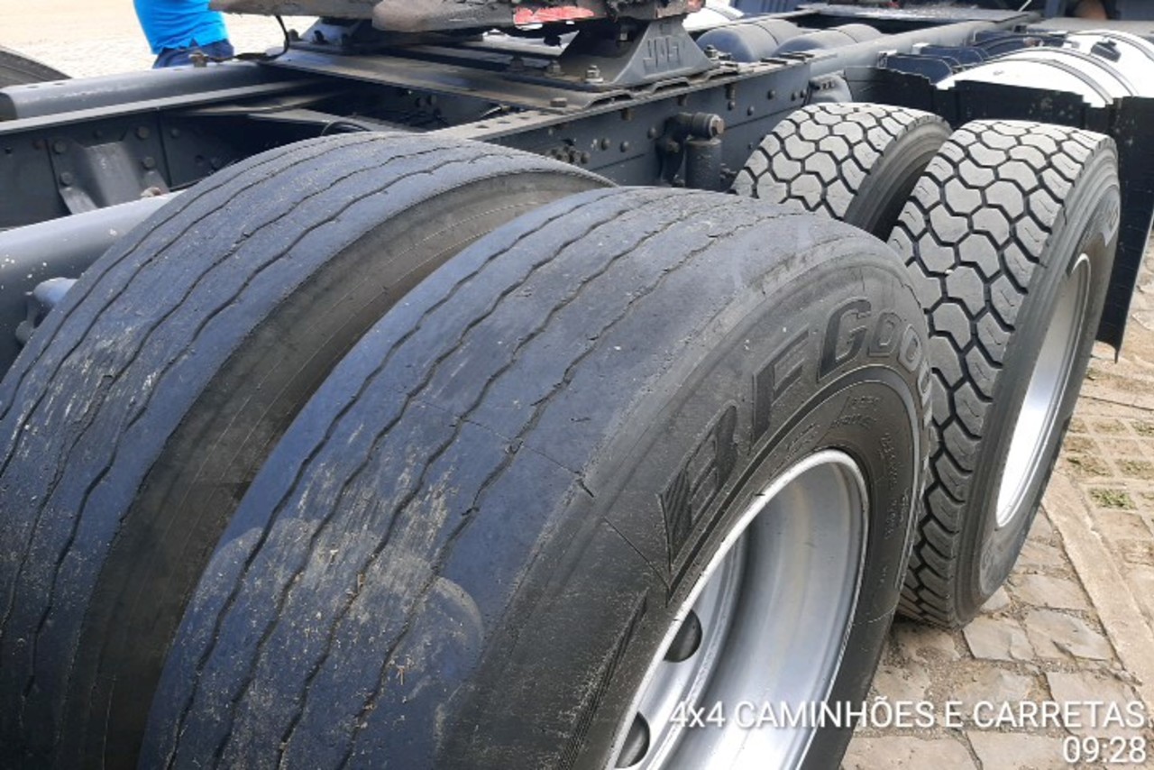 Scania 124 400 - 02/03 12