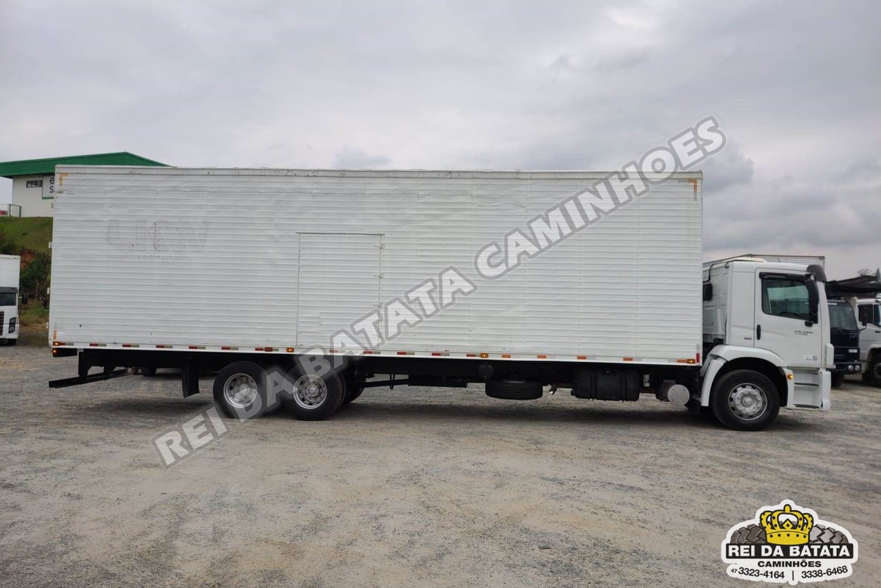 Volkswagen 24-280 E Constellation 6x2 - 13/13 4