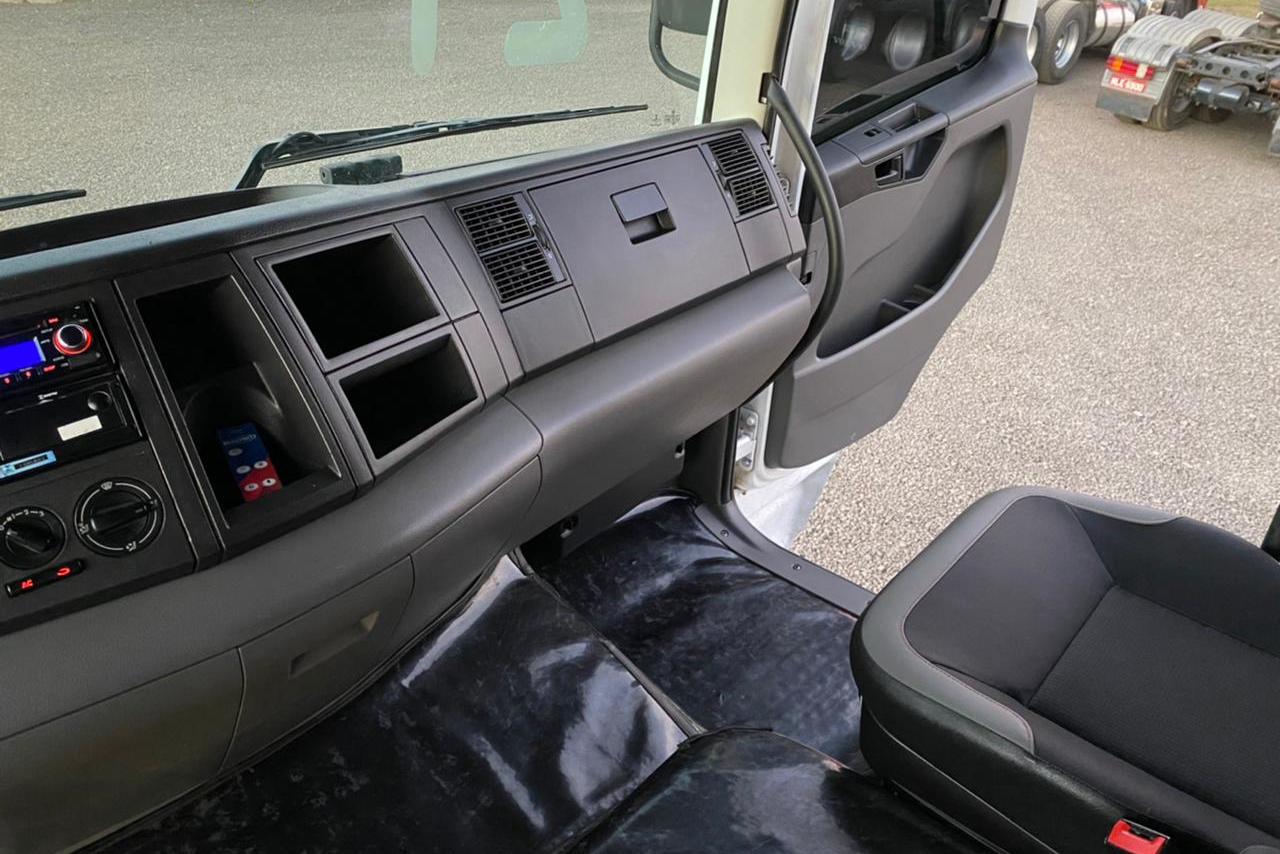 Volkswagen 24-280 E Constellation 6x2 - 21/21 4