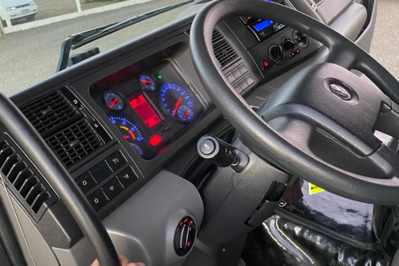 Volkswagen 24-280 E Constellation 6x2 - 21/21 12