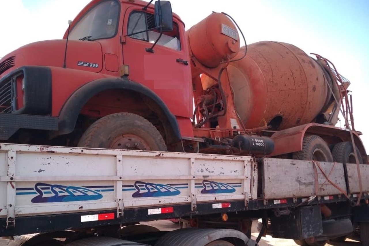 Mercedes Benz MB 2219 - 86/86 2