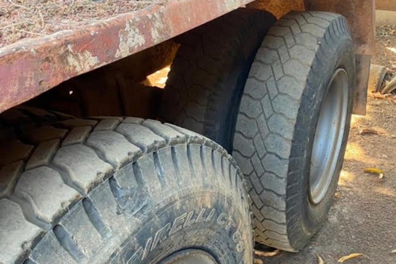 Mercedes Benz MB 2219 - 86/86 4