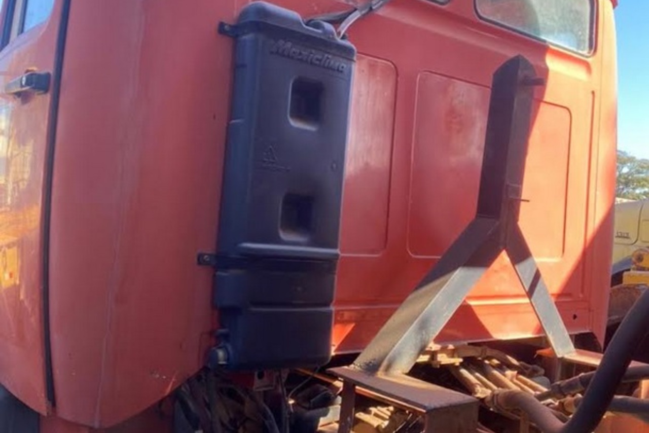 Mercedes Benz MB 2219 - 86/86 6