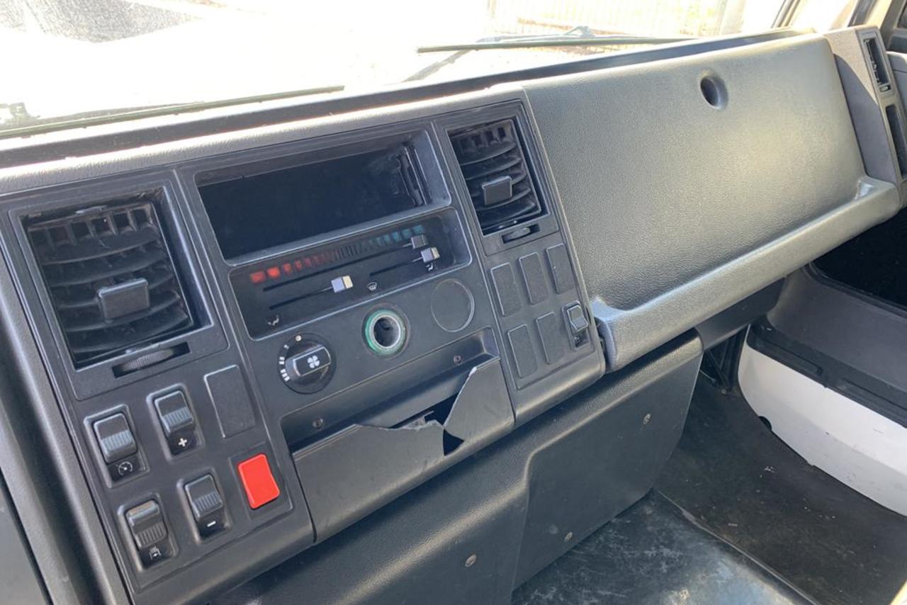 Ford Cargo815 - 09/10 9