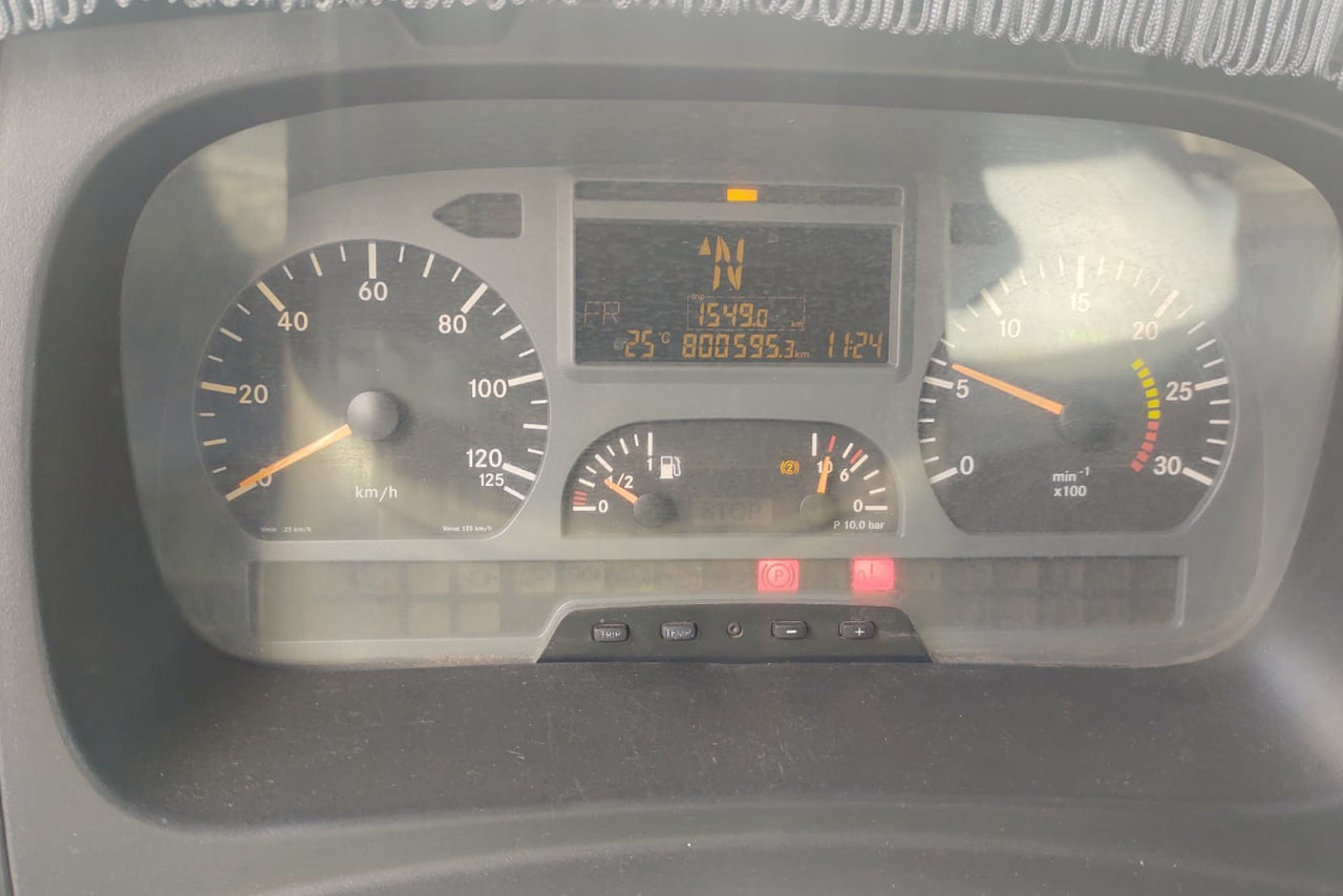 Mercedes Benz Atego 2425 - 10/10 11