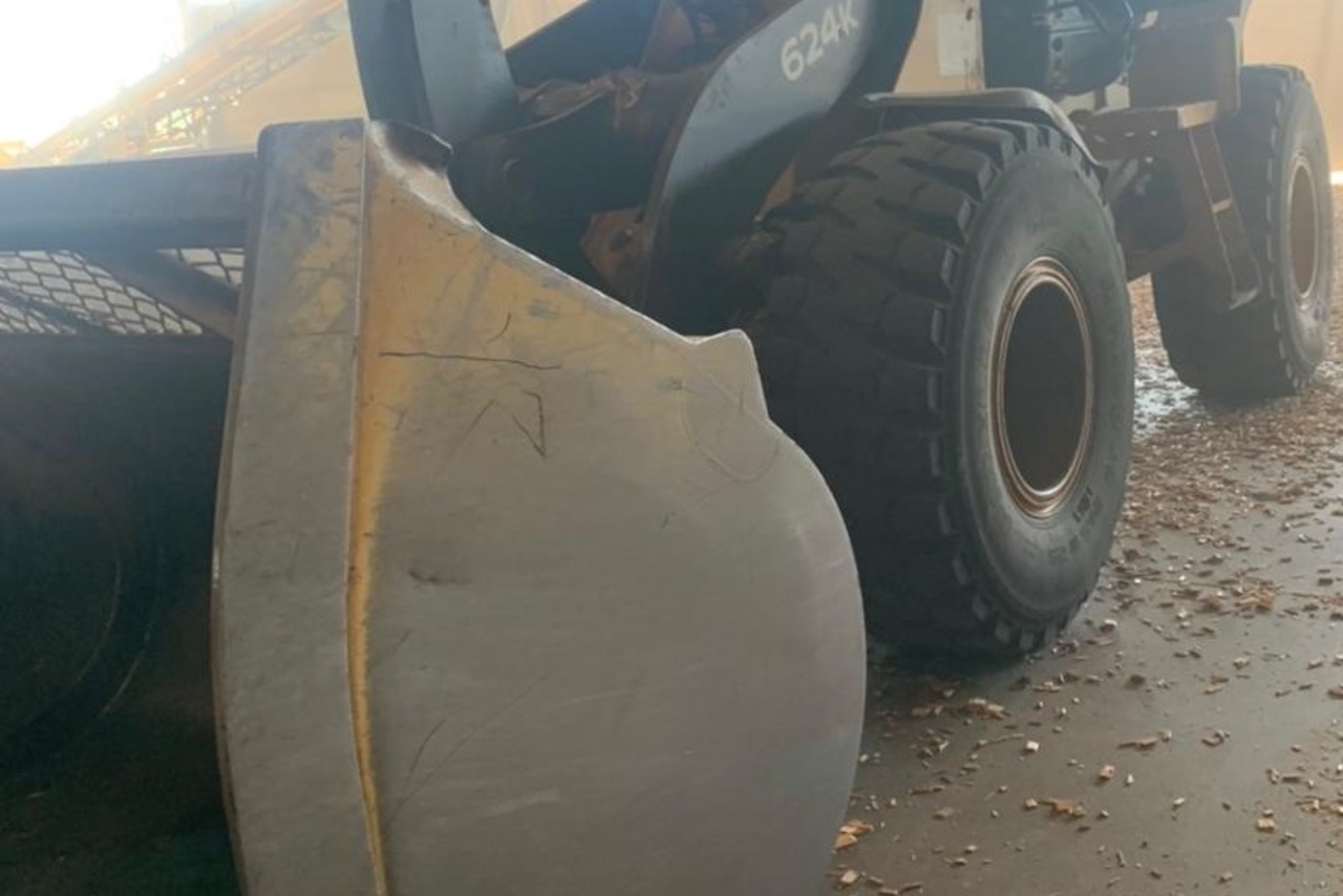John Deere 624K - 17/17 6