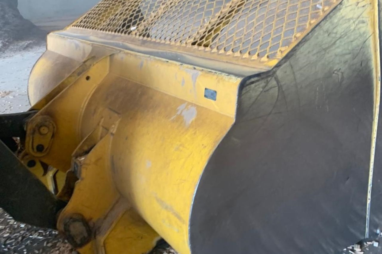 John Deere 624K - 17/17 15